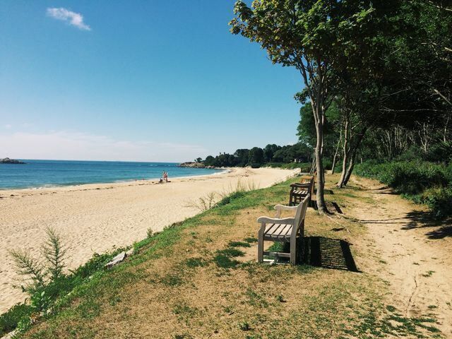 3. The sand that “sings”: